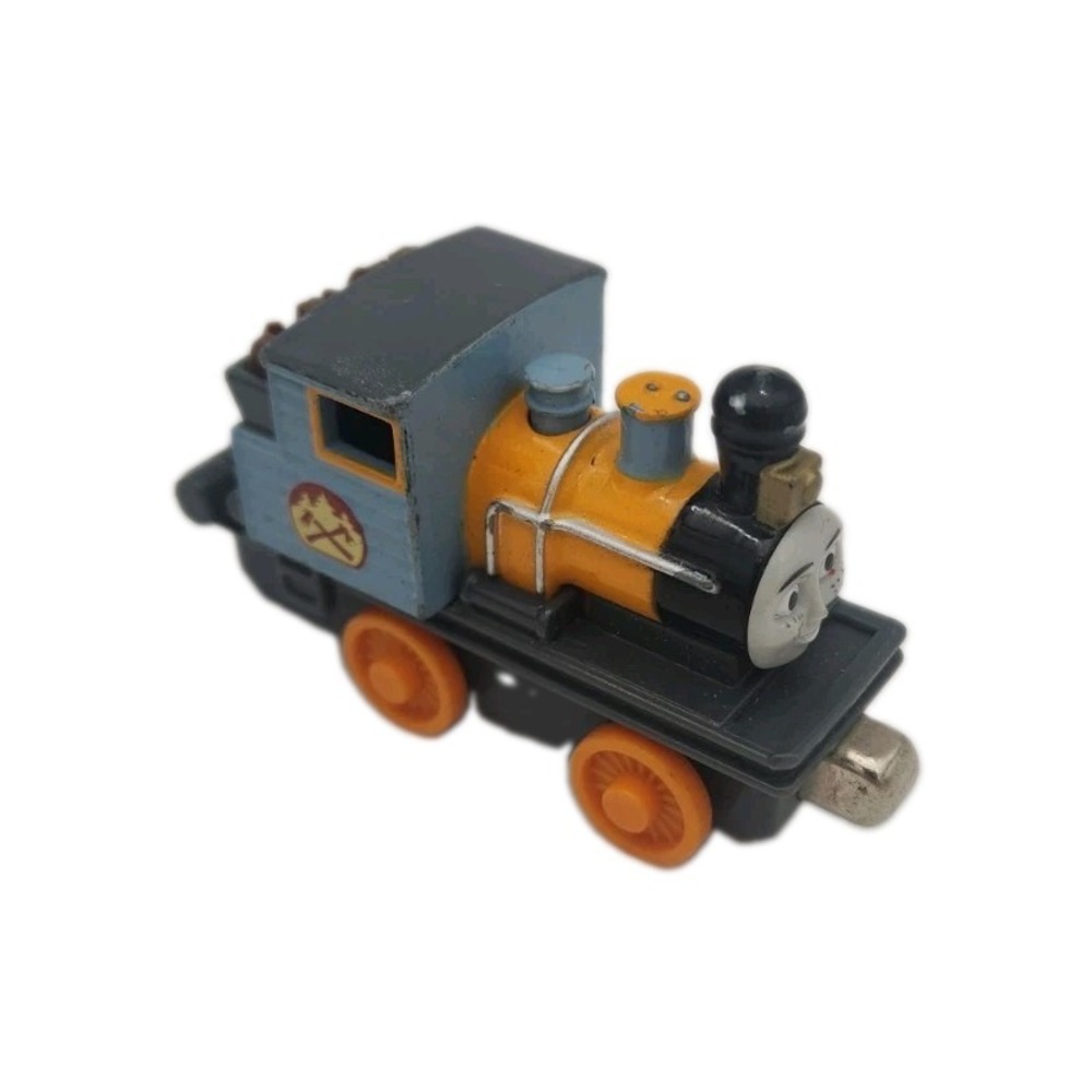 2010 Mattel Take-n-Play Dash From Thomas The Train & Friends Magnetic